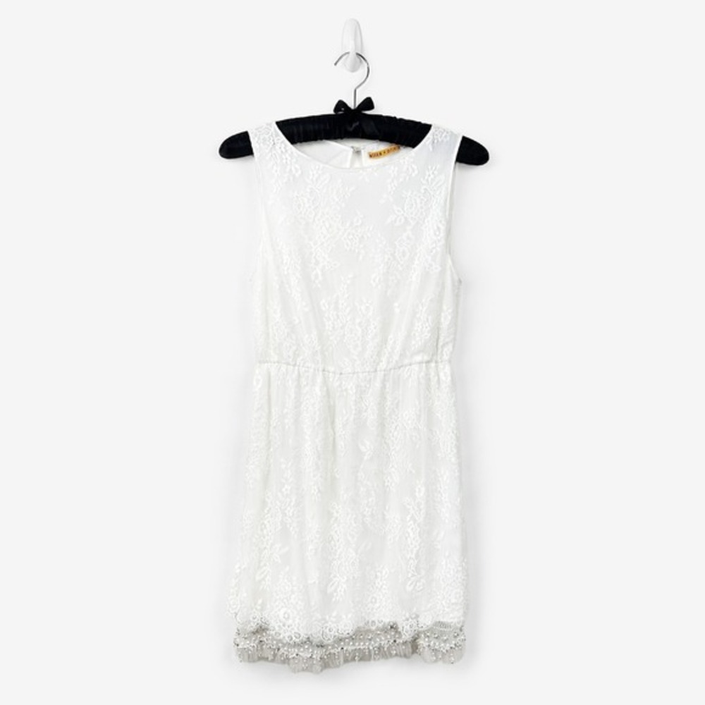 Alice + Olivia Denise Mini Dress Size S White Lace Bridal Party Cocktail Event